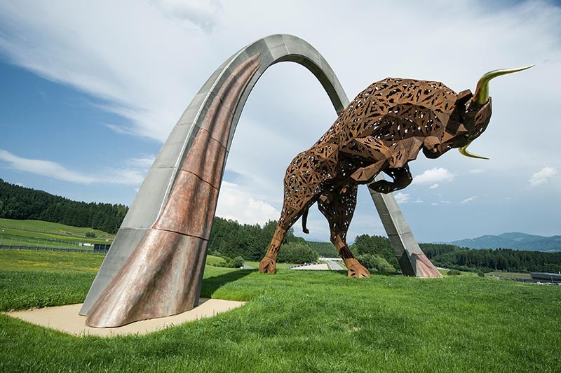 Red Bull Arena Stature